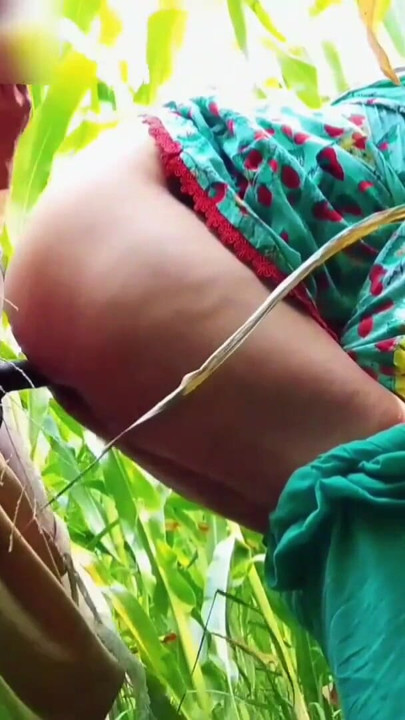 Hot Threesome hard fucking in outdoor | Clip 1