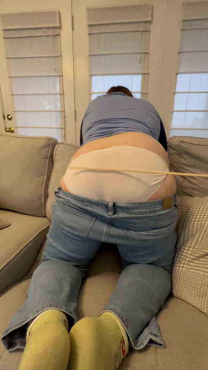 Enlatada de calcinha curta # 2