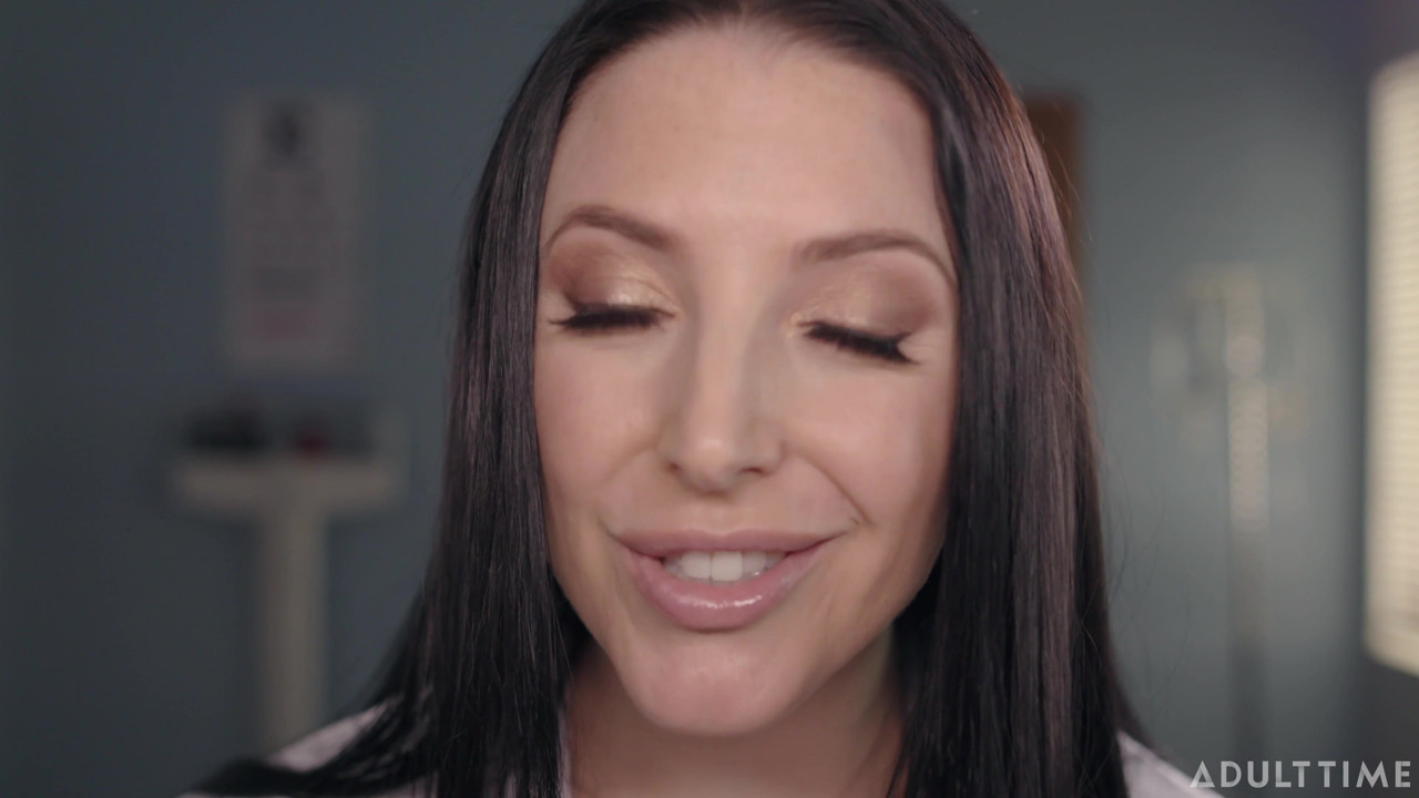 Asmrファンタジー博士。アンジェラ・ホワイトが全身身体検査