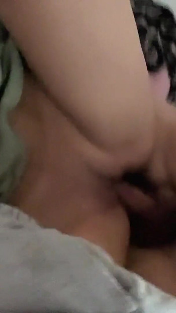 Spremendo il mio giovane suocero prima di andare a lavorare | Clip 1