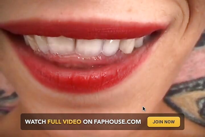 This Is Close up Pussy Spreading Video with German Babe