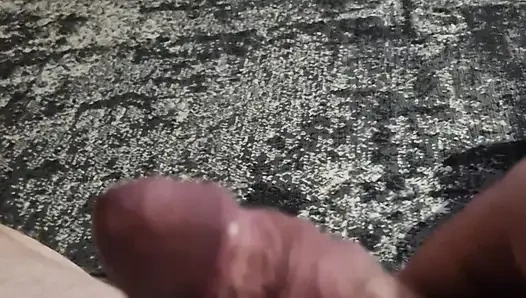 Boşalma öncesi izle ve dudaklarını yala