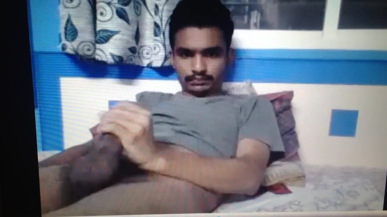 Desi Boy wank