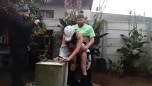 Sekarang kamu bisa memanggilku jalang nakal