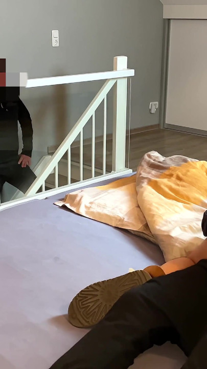 Cheating housewife gets two creampies