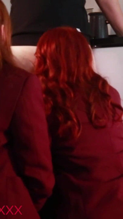 Jasmine Brooks cubierta de esperma | Clip 1