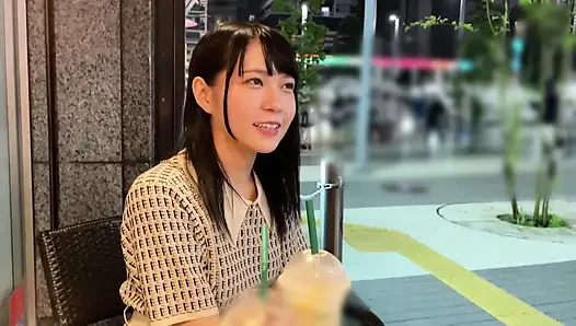 A118F10 It's natural to be cautious about your first dating app! A beautiful black-haired girl who came knowing she was going to shoot privately! Wild sex in one-night mode!