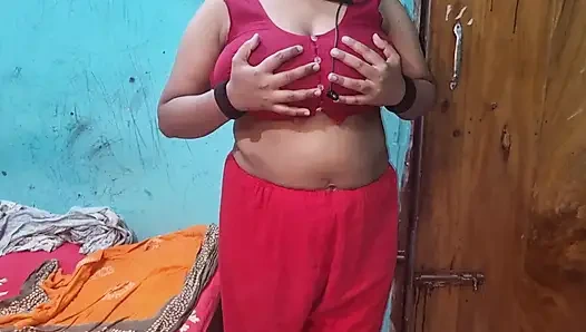 Malam yang kesepian, keinginan ibu pribadi gadis cantik