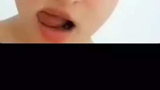 1618070612