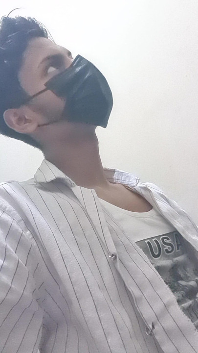 Sexy gutt i dagens arbeid i kontoronani