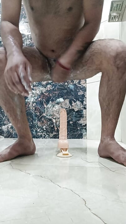 Indian desi man enjoy sex with neighbour and army officer daddy