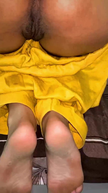 Mesti lihat detik dari "Indian Big Ass Desi Bhabhi Berkongkek dubur xxx seks lucah baru video penuh"