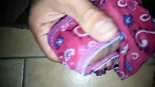 Eşimin kuzeninden ikinci tanga