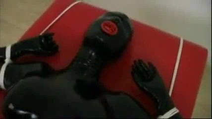 Latex Bondagedoll