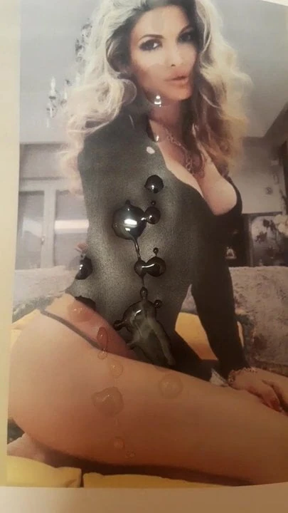 Maria Monse cum tribute