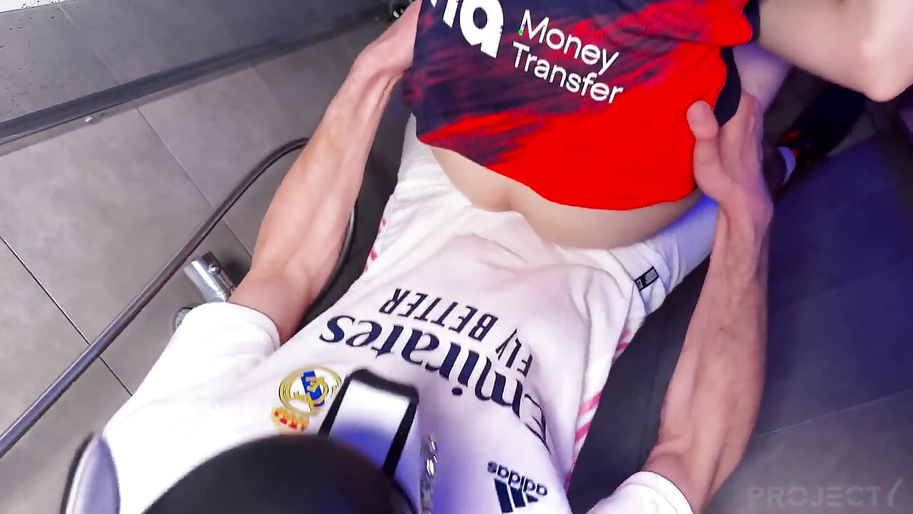 Märät jalkapallopennut