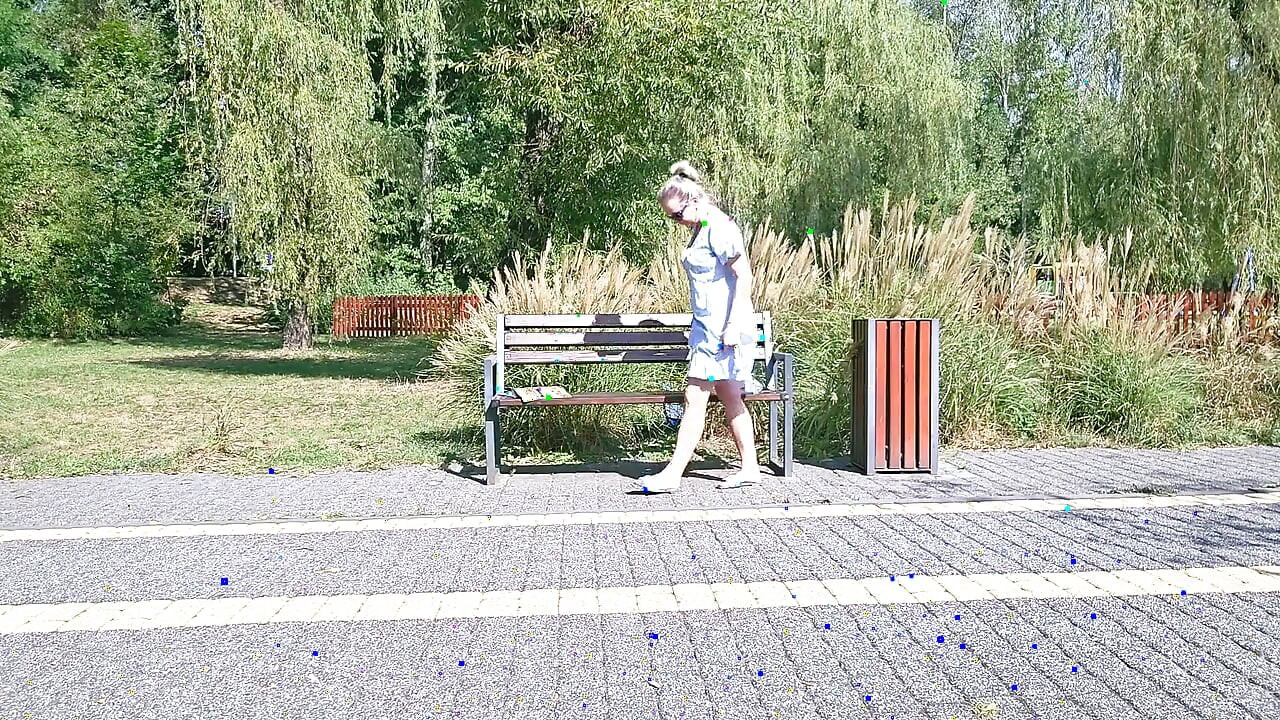 Relax on the Bench(discreet Masturbation)