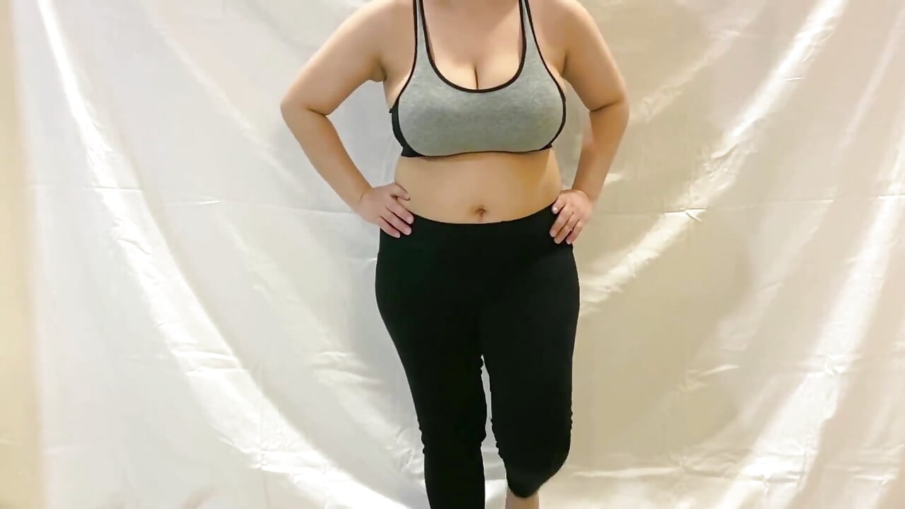 Hot Yoga with Stepmommy in Tight Leggings and Sports Bra