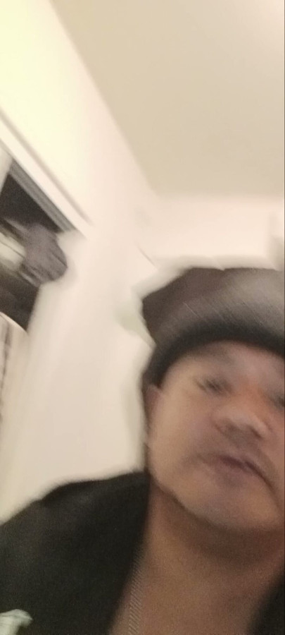 Hey I don't know how to tell females that if they mind me posting a video of us having sex. Any female wants to collaborate?