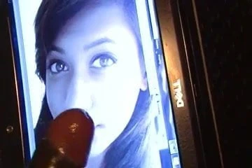 Cum tribute to xKittyKat69 so pretty