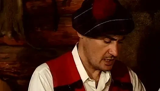 Подсела на писсу французскую шлюшку трахнули в гэнгбэнге на теннисном корте