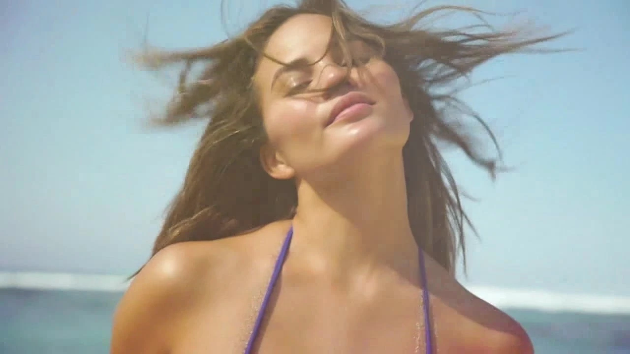 Beautiful BABES 10.04.2019  Compilation !