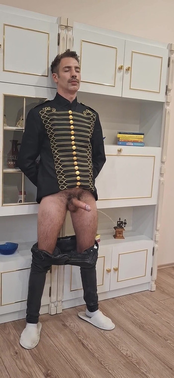 Thomas. Stepdaddy Sucking Young Dick off. Pissing After Cm.