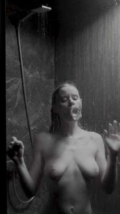 Steamy Shower Solo Scene (Dildo & POV) - Real Amateur B&W Artsy Tape | Clip 1