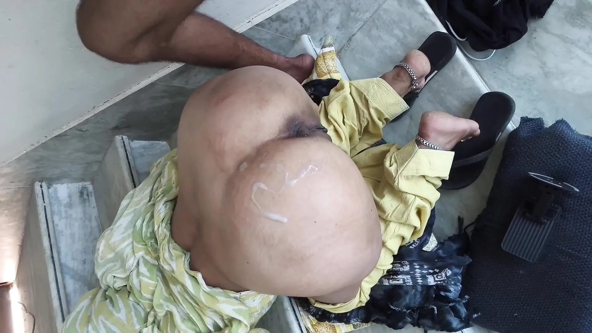 火辣德西青少年女孩紧阴道硬性爱视频，德西热Xxx视频