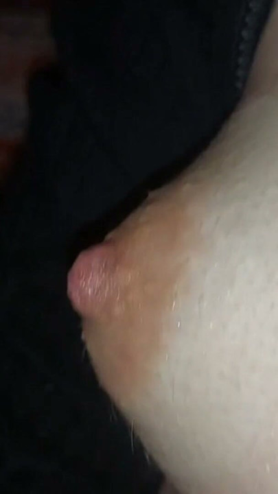 Sert BDSM Göğüsler | Clip 1