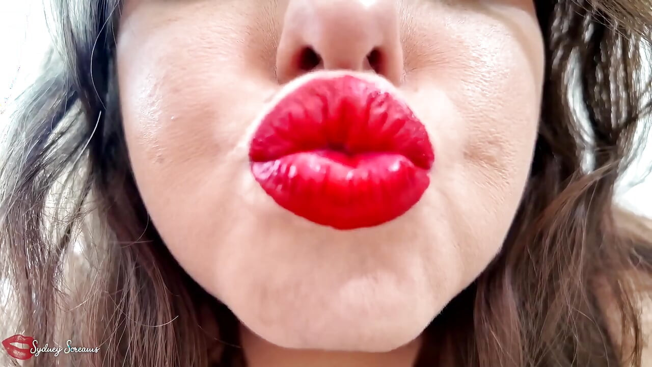 Slow & Sensual Red Kisses
