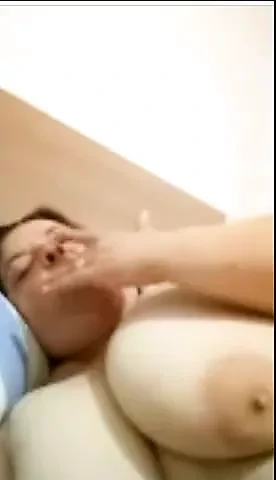 UGLY BBW GRANNY nude on cam