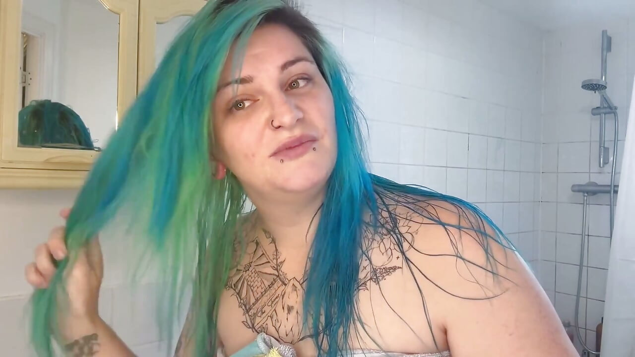 Topless Haircut