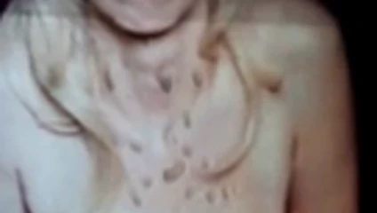 Alena Snow'a boşalıyor