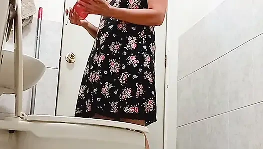 HOT CUTE HAIRY PUSSY WIFE SHOWS OFF WITHOUT PANTIES