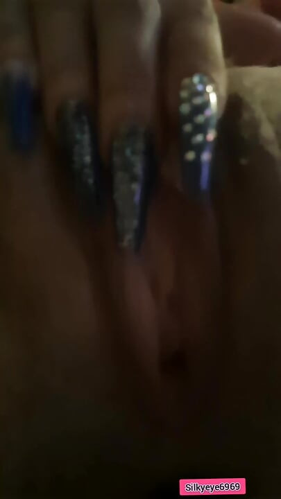 Mă joc cu pizda mea roku distracție