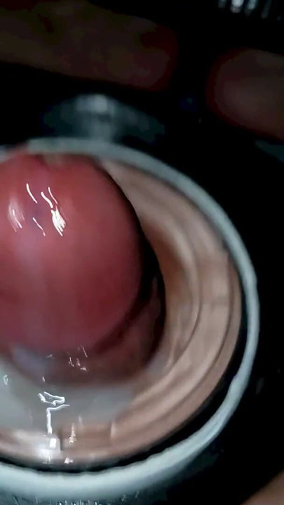 He came very hard and continued moving! | Clip 1