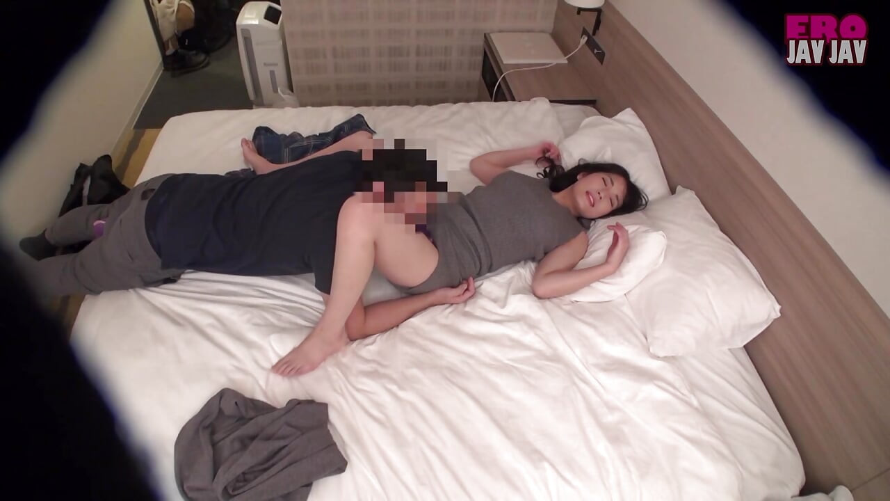 Secret Amateur Story Secret Meeting with Rising Idol Type Beauty em private setting -pt.1