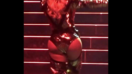 Christina Aguilera, Assless Chaps hautnah 2019