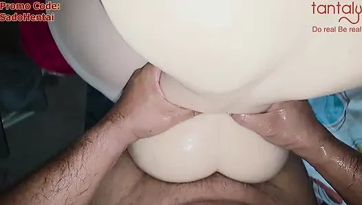 Boneka seks "Scarlett" yang realistis oleh tantaly disetubuhi saat lubang pantatku dihancurkan