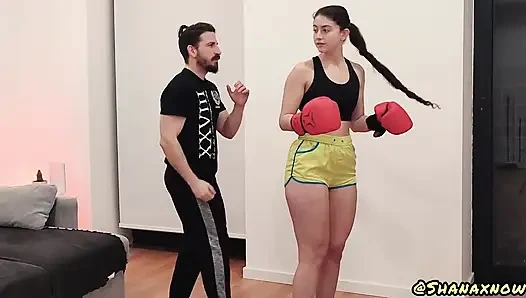 Ich ficke meinen persönlichen boxtrainer