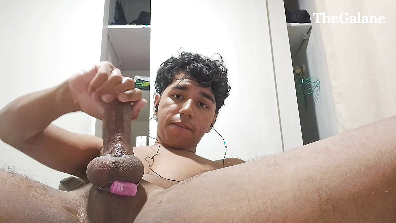 I'm very sensitive and have a very shaky orgasm