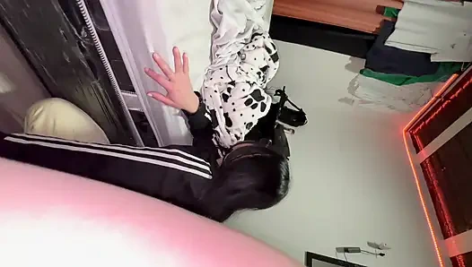 Oh my god, I didn't know my step-cousin could do this