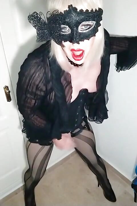 Cum! Dance with Me