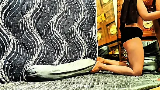 Eine 18+ malaiische indische amateurin, die ich mit ihrem hijab gefickt habe