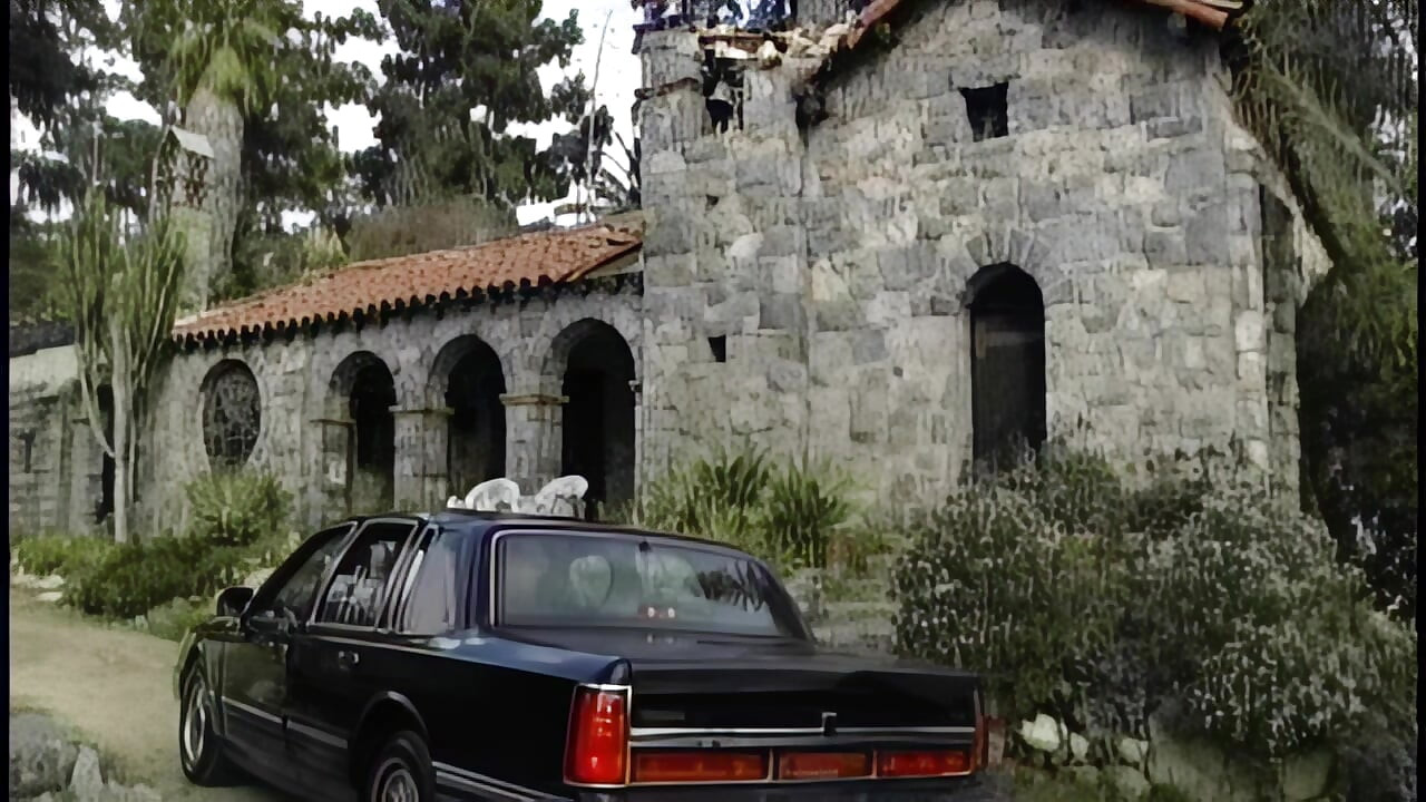 Ia memanjakan anda seperti tidak pernah berlaku sebelum ini - malam ini adalah kemuncak anda!