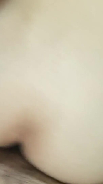 Momen epik dari "pov sama saudara tiriku yang mungil"