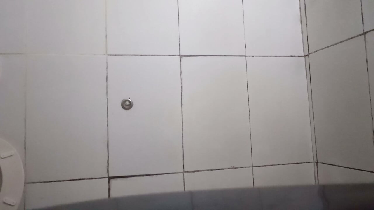 Huelo re bien, y tengo la conchita bien mojada.