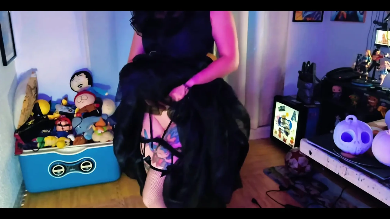 Hotwife Dressed as Merlina Fucks Her Lover