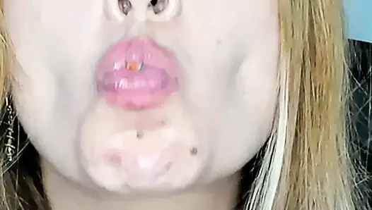 Endoskopi!! Giantess Menelan 25 Anggota Sekali lagi